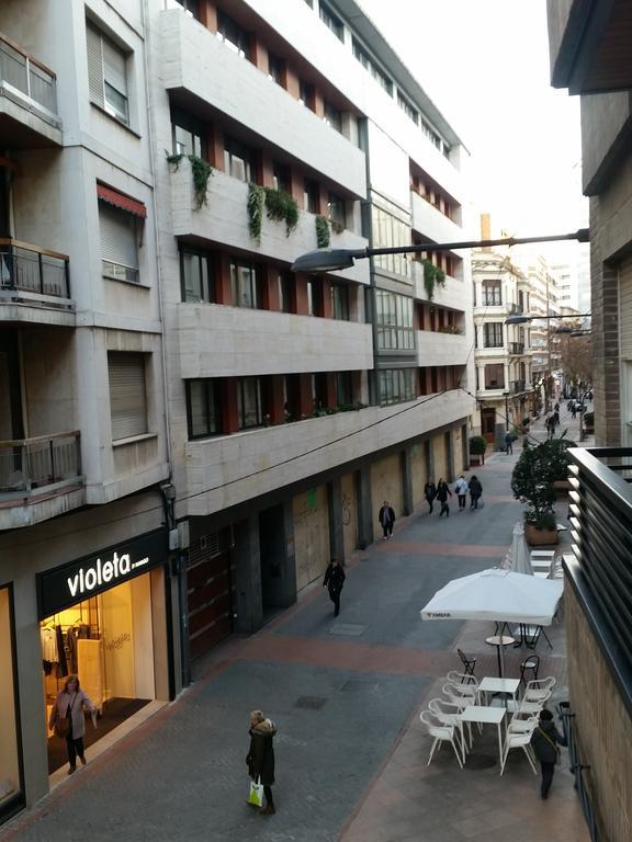 Pension El Espolon Logroño Kültér fotó